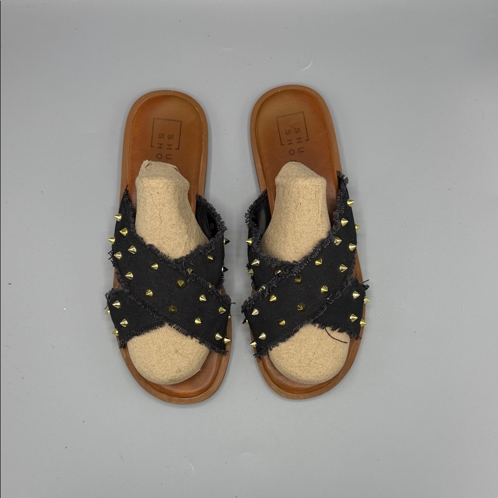 GUC Shu Shop Sz 7.5 Black Berta Casual Slide with Gold Metallic Pointed Detail